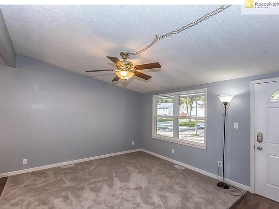 5th image of 903 N Arapaho St