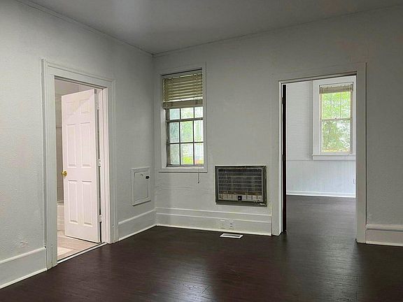 3rd image of 411 7th St S