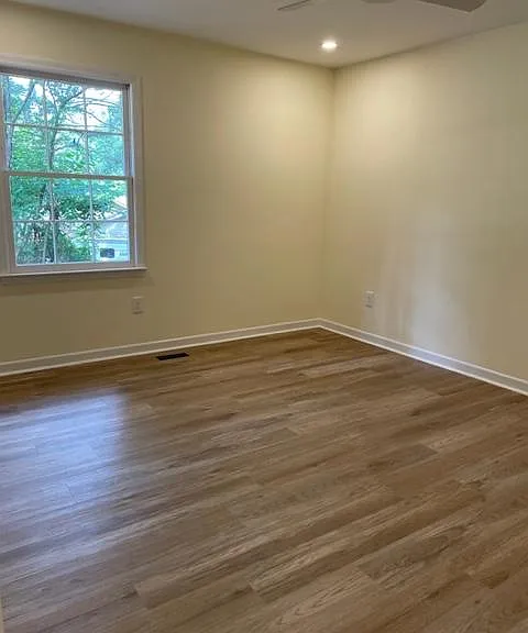 1041 Crooked Creek Ct — Photo 14