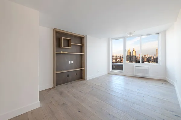 Rented by Douglas Elliman | media 31