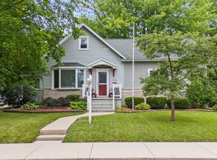 134 S 10th St, Decatur, IN 46733