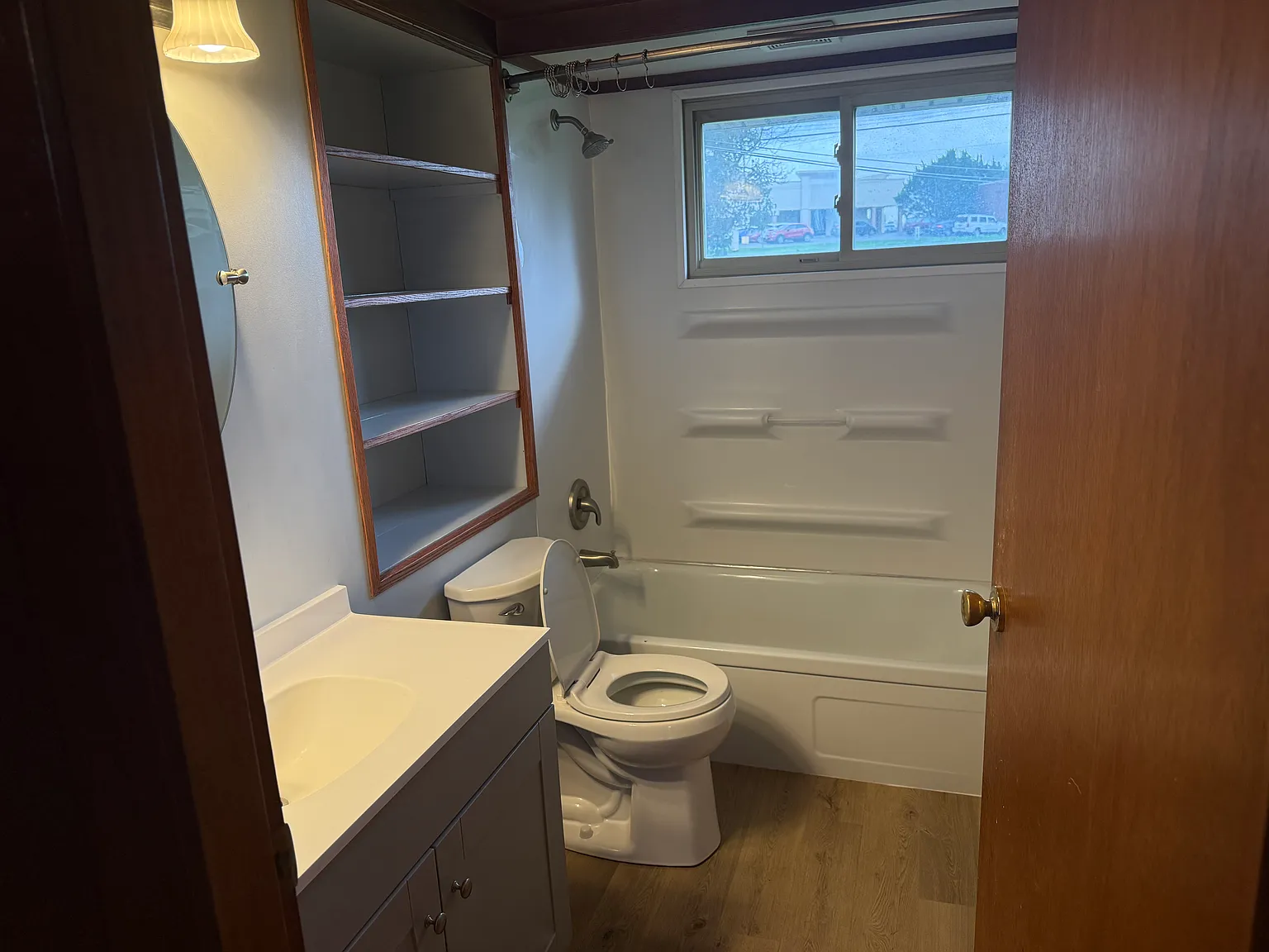 3 bed, 1284 sqft, $1,750 — Photo 2