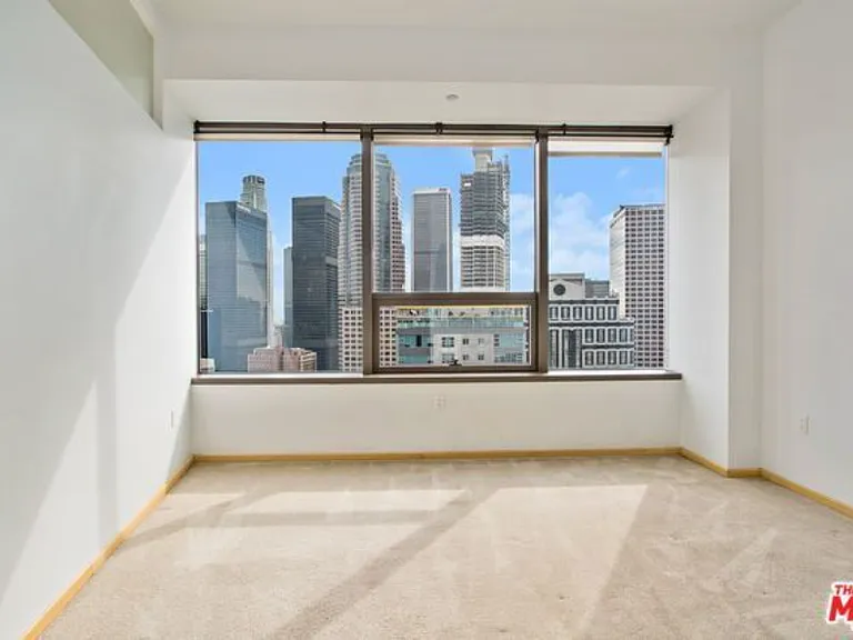 1100 Wilshire Blvd #2006 — Photo 11