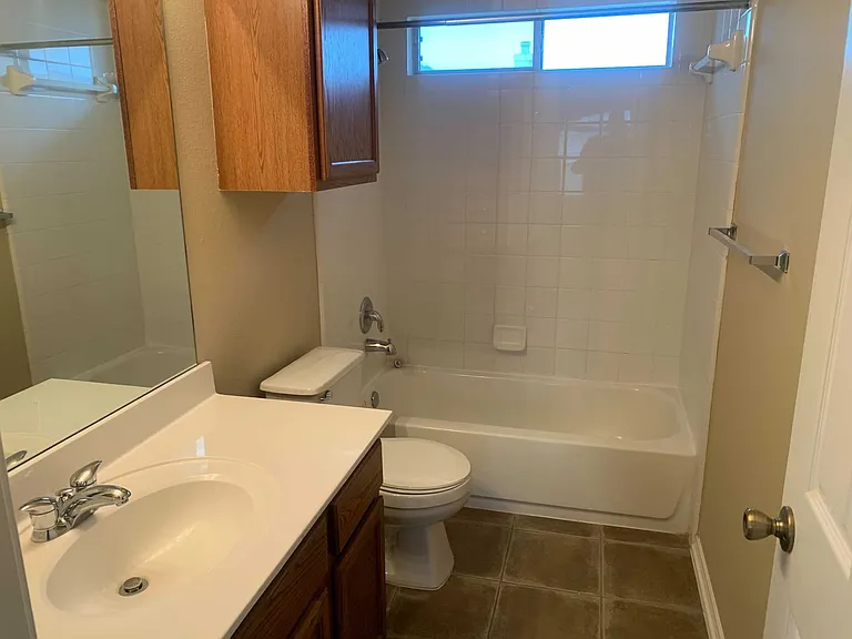 6735 Biscay Bay — Photo 18