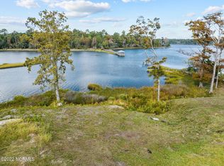 20 W Cannon Cv, Hampstead, NC 28443