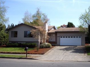 1570 NW Riverview Ave, Gresham, OR 97030