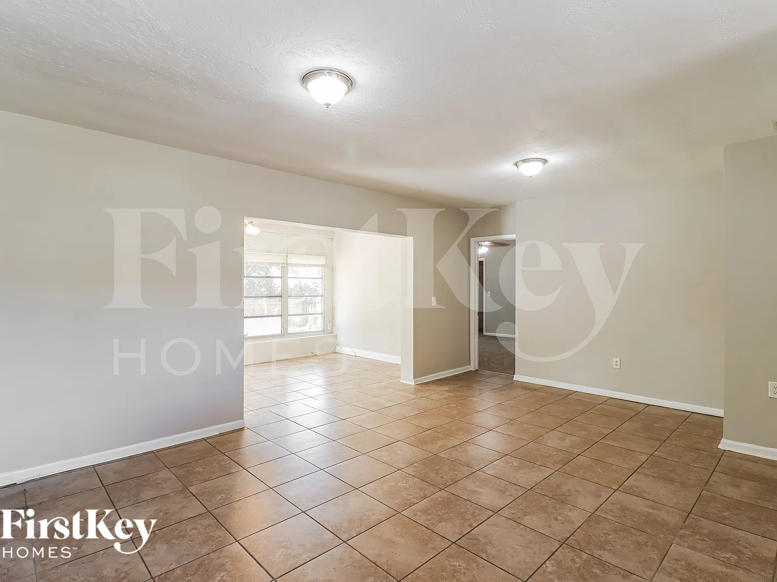 3 bed, 2.0 bath, 1615 sqft, $2,575 — Photo 3