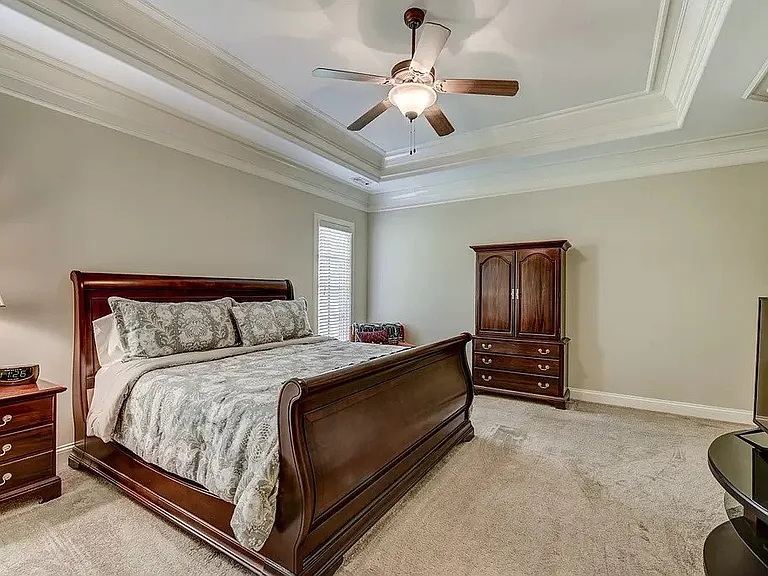 Nickolas Cir — Photo 10