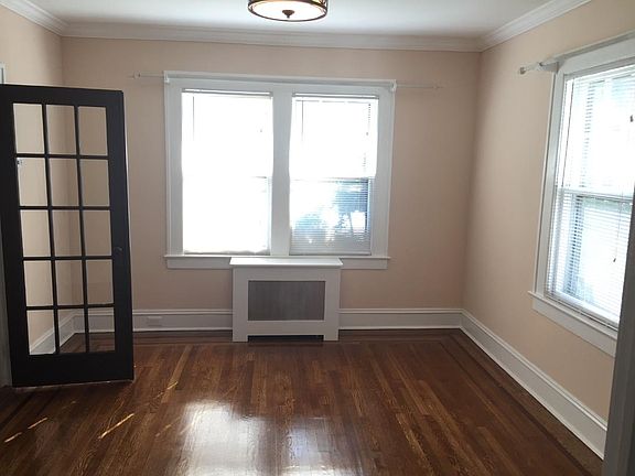 4th image of 676 6th Ave