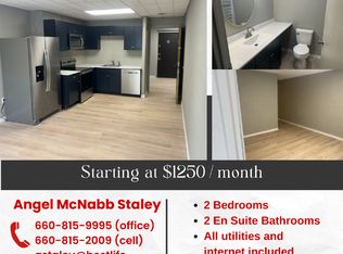 1339 W Vest St #1B, Marshall, MO 65340