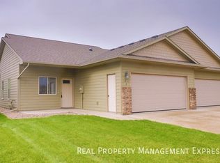 1901 S Mary Beth Ave UNIT 2, Sioux Falls, SD 57106