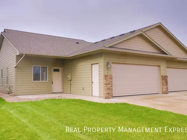 1901 S Mary Beth Ave Unit 2, Sioux Falls, SD 57106