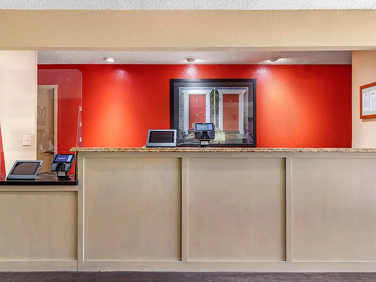 Lobby and Guest Check-in