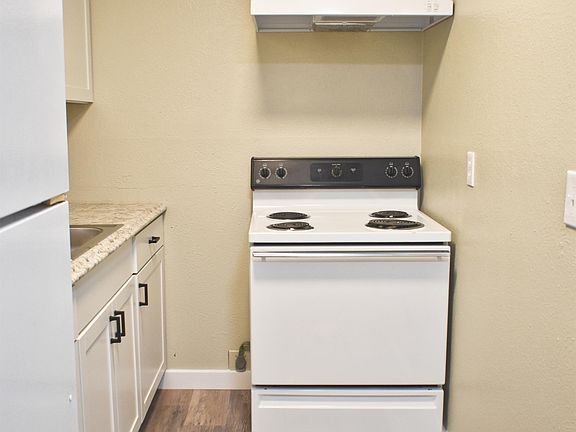 5th image of 420 Chipeta Ave APT 31