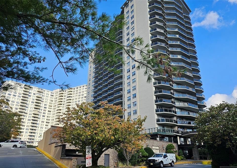 1st image of 2077 Center Ave APT 22H