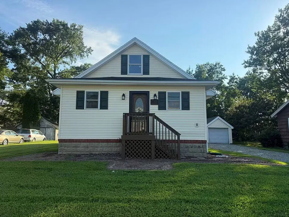 408 Saint Lukes Rd