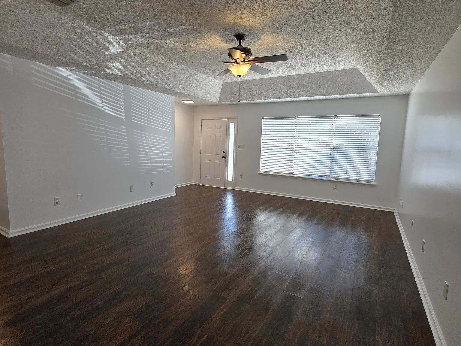 109 Indianola Court - 1 — Photo 3