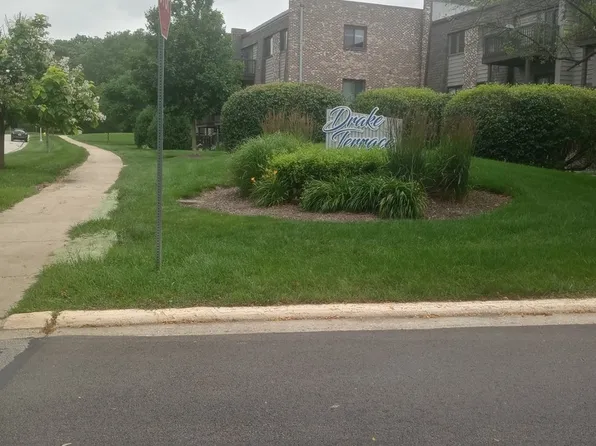 1480 Stonebridge Cir #1-D, Wheaton, IL 60189