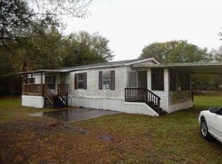 6617 Dog Rose Dr, Zephyrhills, FL 33544