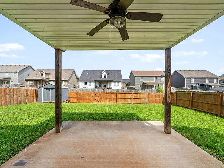 3755 Windmill Dr — Photo 33