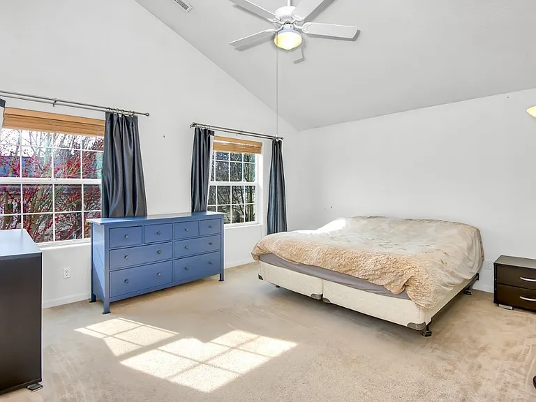 10251 NE Okanogan St — Photo 15