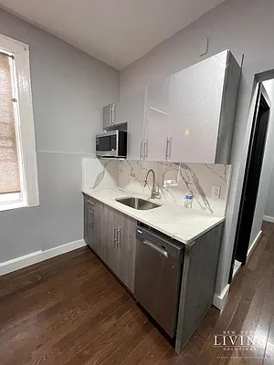 Rented by NY Living Solutions | media 3