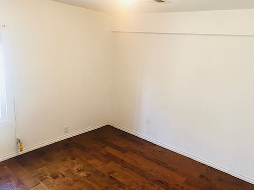 5th image of 2248 S Cloverdale Ave