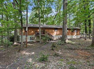 222 Creekside Dr, Locust Grove, VA 22508