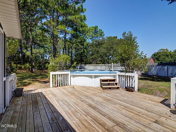 2nd image of 3741 Oakwood Drive