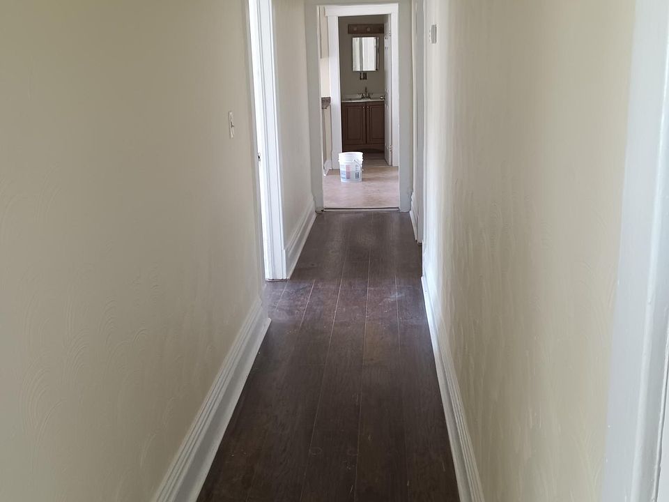 1st image of 411 W 28th St #A