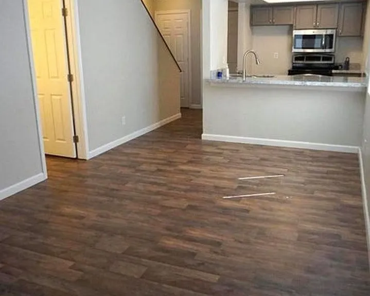 12245 N 21st Ave #1 — Photo 2
