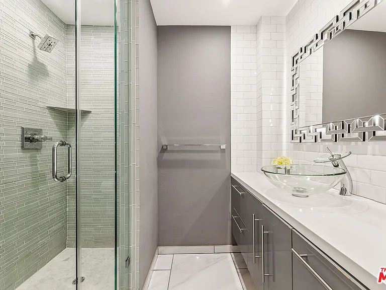 10747 Wilshire Blvd #1103 — Photo 11