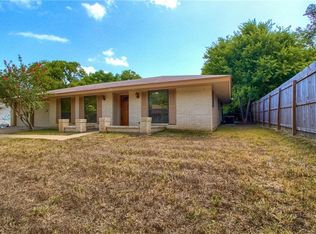 7209 Whispering Winds Dr, Austin, TX 78745
