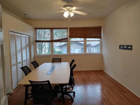 219 Montgomery Street image 4 of 12