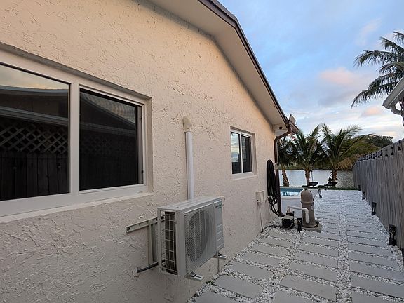 3rd image of 11640 NW 32nd Mnr