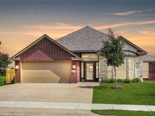 1104 Robinsville Ct, College Station, TX 77845