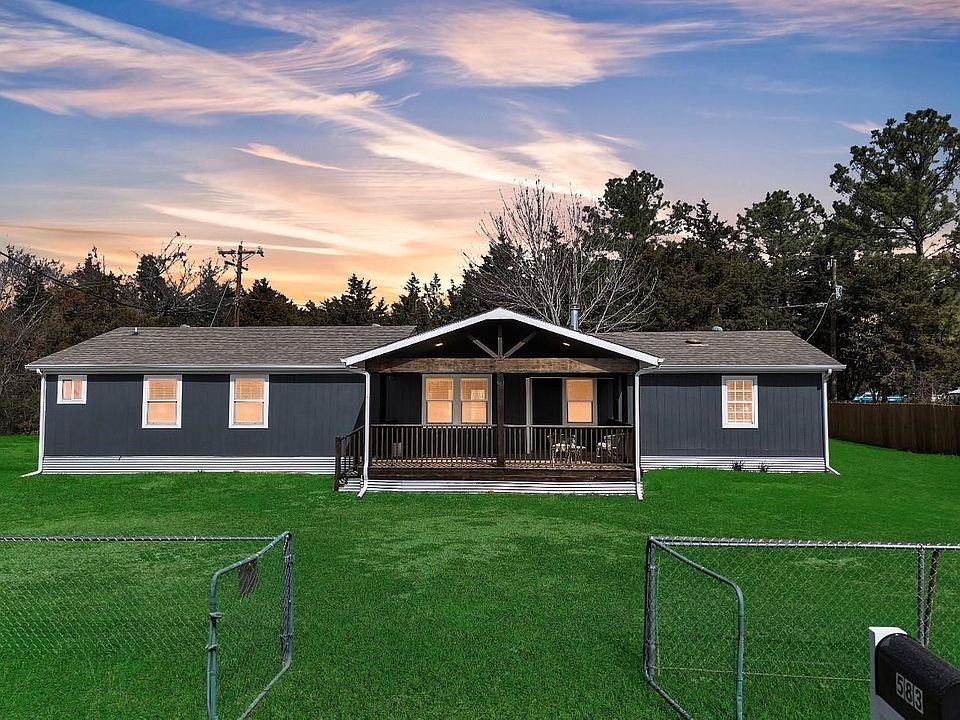 1st image of 583 Hillcrest Cir