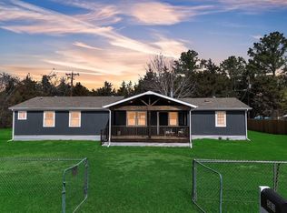 583 Hillcrest Cir, Gordonville, TX 76245