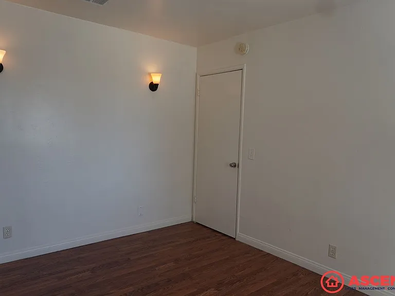 1603 Haldon St — Photo 13