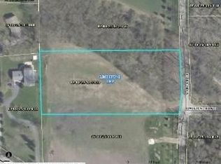 1850 N Stone Creek Rd, Kankakee, IL 60901