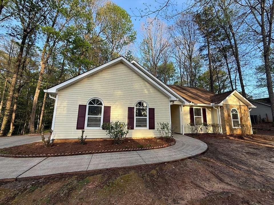1st image of 35 Lindsey Ln