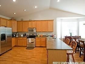 2nd image of 328 E Thornberry Dr