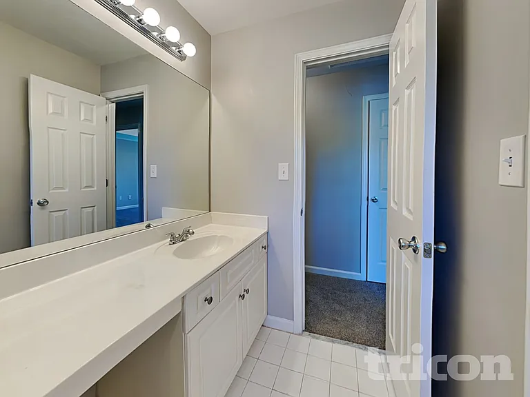 1101 Cameron Rd — Photo 16