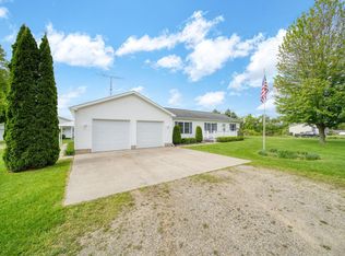 10639 Hanover Rd, Hanover, MI 49241