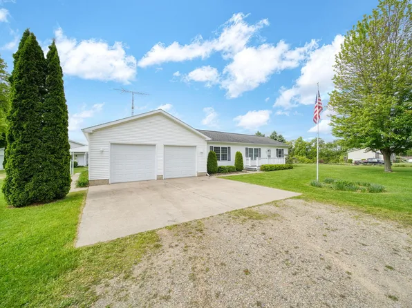 10639 Hanover Rd, Hanover, MI 49241