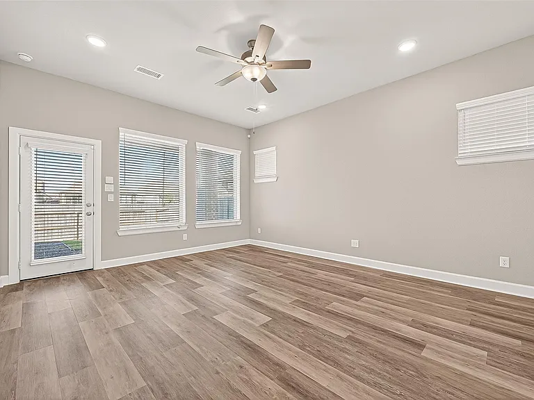 23754 Pullin Market Dr — Photo 9