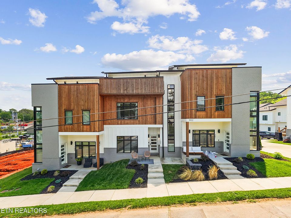 1st image of 902 Phillips Ave #102