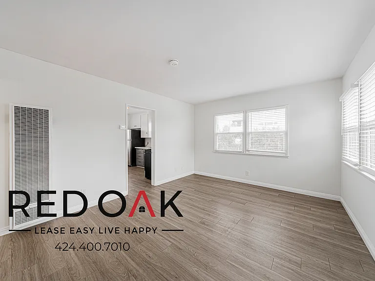 3995 Inglewood Blvd #5 — Photo 5