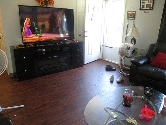 4th image of 28152 N Wells Dr