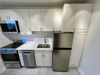 20 Auburn Ct APT B, Alexandria, VA, 22305